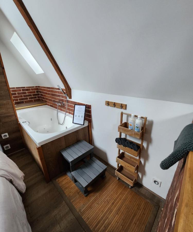 Appartement Duplex Cosy Life Balneo à Cysoing Extérieur photo