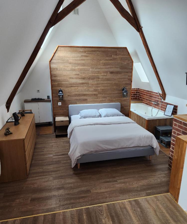 Appartement Duplex Cosy Life Balneo à Cysoing Extérieur photo